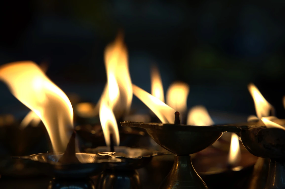 Diwali Mahotsav festive background